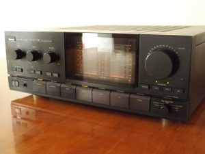 Amplificador-Sansui-AU-G77XII