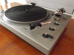 Tornamesa-Technics-SL-1300